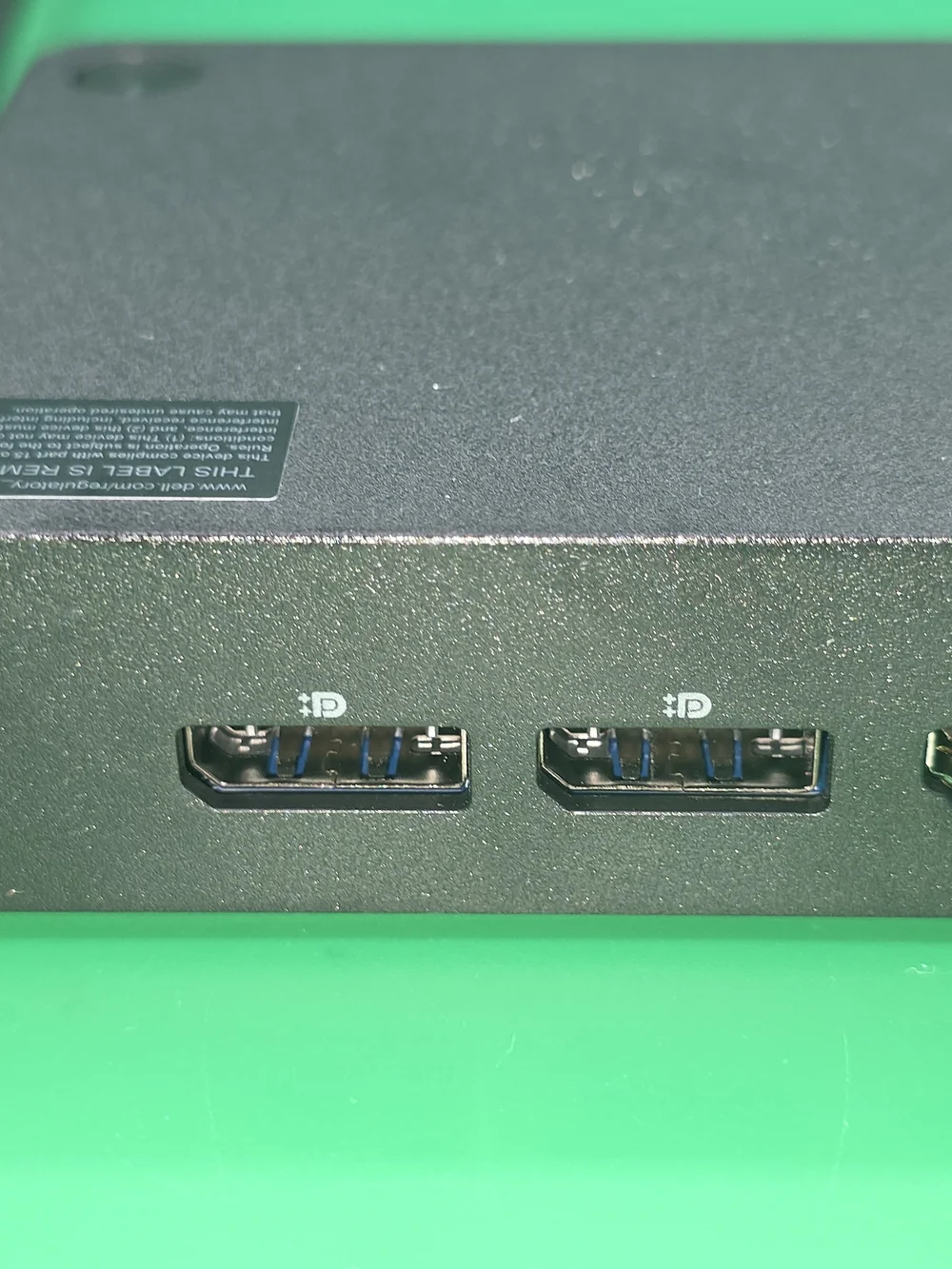 Dell WD22TB4 180W Thunderbolt 4 Docking Station - Black